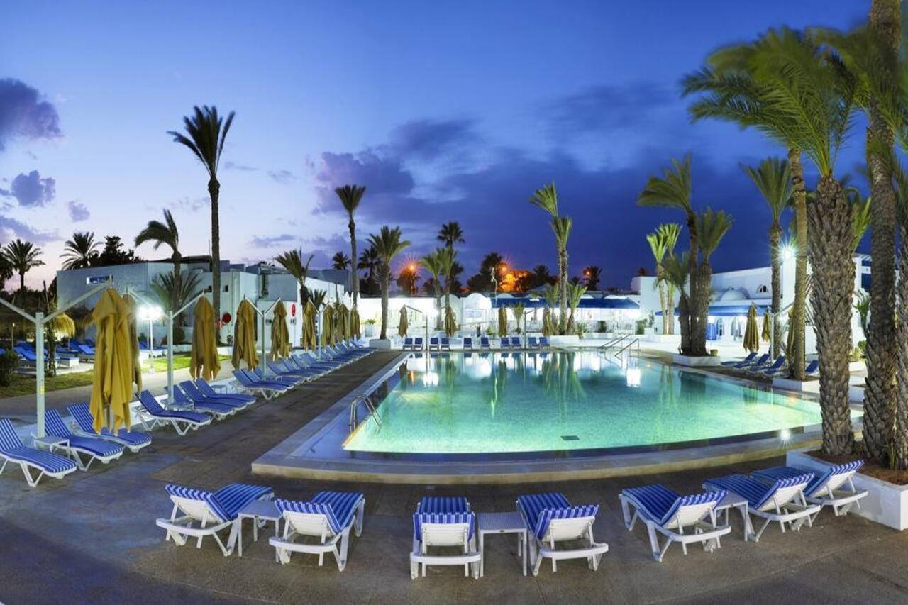 Hari Club Beach Resort Aghir Ngoại thất bức ảnh